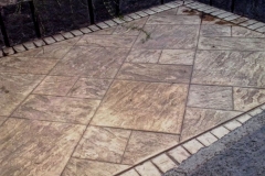 imagen patio estampado almendra gris