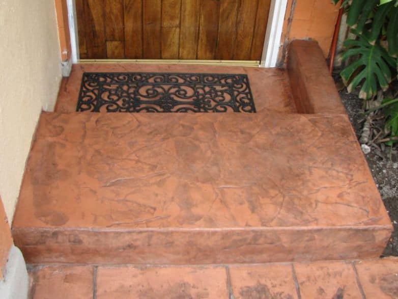 imagen-escalones-estampado-naranja-nogal-01 ¿Qué es el concreto estampado?